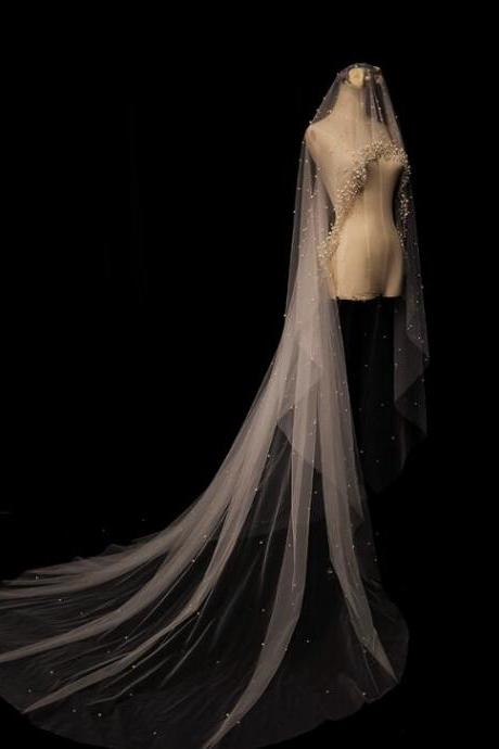 Vintage Pearls Wedding Veil Long Bridal Veil Off White Formal Marriage